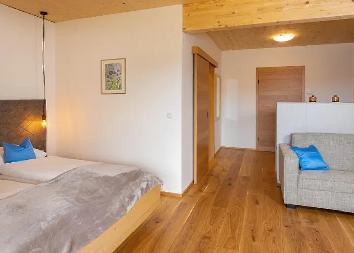 Pircherhof Bauernhof Poellau