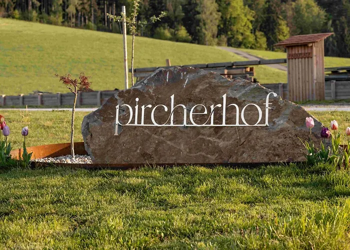 Pircherhof Bauernhof Poellau